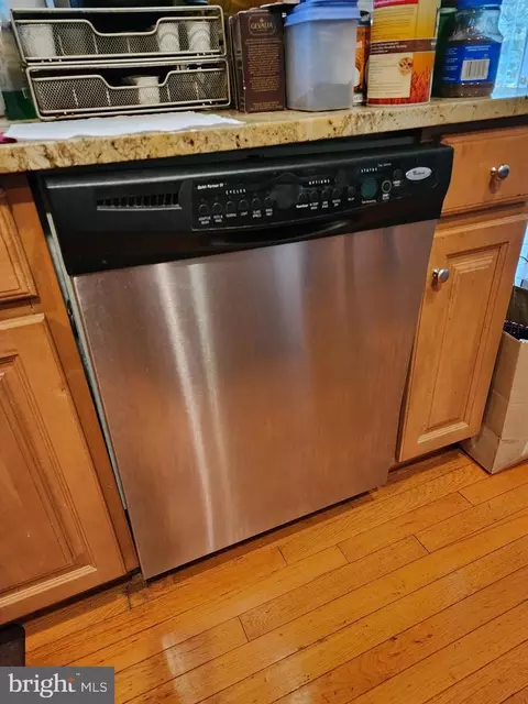 Kitchen - 9815 Oxbridge Way, Bowie, MD 20721 photo 4 of 4