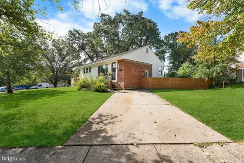 8125 Gavin St, Hyattsville, MD 20784