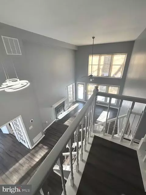 Entry Way - 9319 Creekview Dr, Laurel, MD 20708 photo 1 of 5