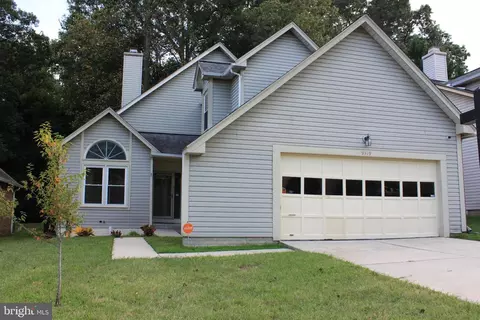 Exterior - 9319 Creekview Dr, Laurel, MD 20708 photo 2 of 3