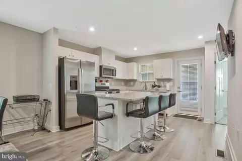 Kitchen - 14304 Longhouse Loop Loop #A, Brandywine, MD 20613 photo 1 of 5