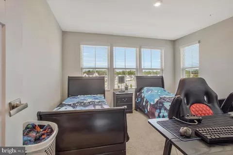 Bedroom - 14304 Longhouse Loop Loop #A, Brandywine, MD 20613 photo 6 of 10