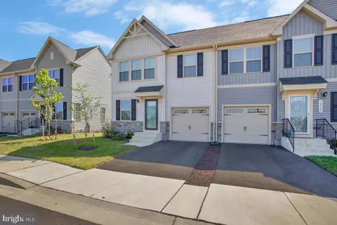 Exterior - 14304 Longhouse Loop Loop #A, Brandywine, MD 20613 photo 4 of 13