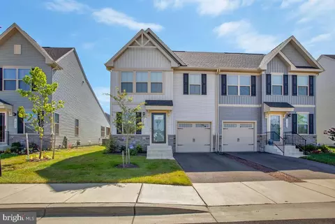 Exterior - 14304 Longhouse Loop Loop #A, Brandywine, MD 20613 photo 5 of 13