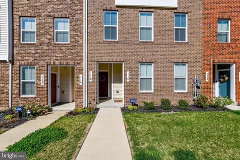 118 Lawndale Dr, Bowie, MD 20716