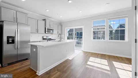 16653 Green Glade Dr, Brandywine, MD 20613