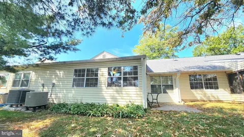 9264 Cherry Ln #48, Laurel, MD 20708 photo 14