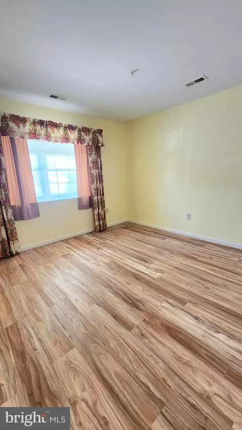9264 Cherry Ln #48, Laurel, MD 20708 photo 11