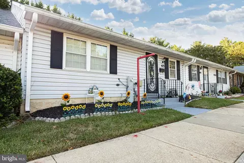 9270 Cherry Ln #65, Laurel, MD 20708