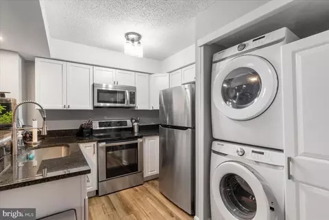 14105 C William St #15-C, Laurel, MD 20707