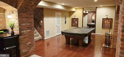 Entry Way - 4204 Rolling Paddock Dr, Marlboro, MD 20772 photo 10 of 14