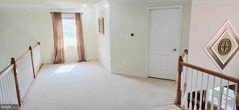 Entry Way - 4204 Rolling Paddock Dr, Marlboro, MD 20772 photo 6 of 14
