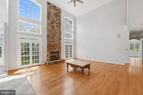Living - 12705 Longwater Dr, Bowie, MD 20721 photo 5 of 10