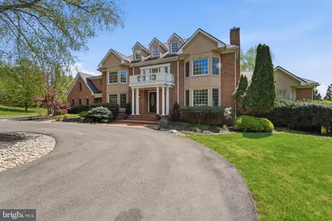 Exterior - 12705 Longwater Dr, Bowie, MD 20721 photo 2 of 10