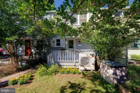 16 N Ridge Rd, Greenbelt, MD 20770