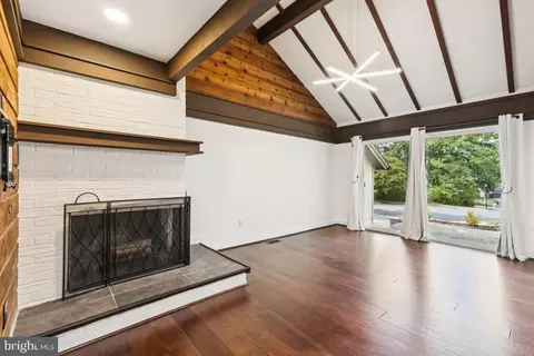 13401 Kiama Ct, Laurel, MD 20708 photo 3