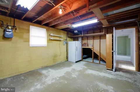 Entry Way - 9212 Morley Rd, Lanham, MD 20706 photo 5 of 5