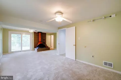 Living - 9212 Morley Rd, Lanham, MD 20706 photo 7 of 10