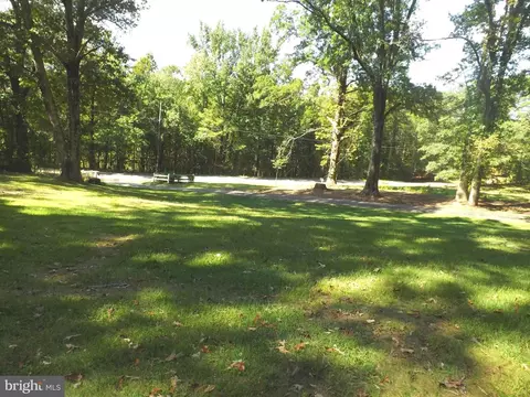 19108 Croom Rd, Brandywine, MD 20613 photo 4