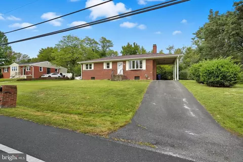 5604 Chris Mar Ave, Clinton, MD 20735
