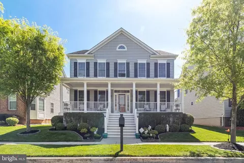 402 Esterville Ln, Marlboro, MD 20774