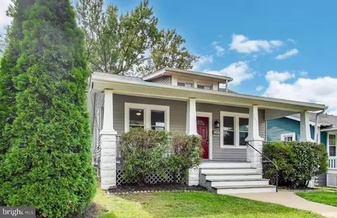 3425 Newton St, Mount Rainier, MD 20712