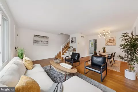 5821 36th Ave, Hyattsville, MD 20782