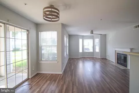 13612 Lord Sterling Pl #11-4, Marlboro, MD 20772