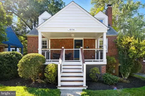 6104 43rd St, Hyattsville, MD 20781