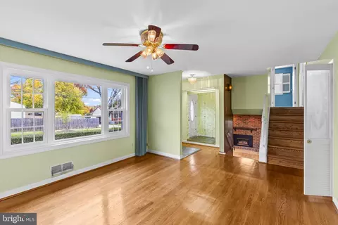 Living - 6701 Longridge Dr, Lanham, MD 20706 photo 3 of 5