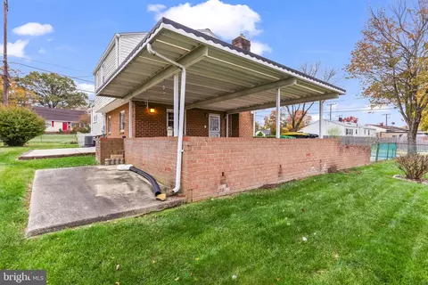 Exterior - 6701 Longridge Dr, Lanham, MD 20706 photo 4 of 5