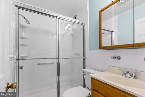 Bath - 6701 Longridge Dr, Lanham, MD 20706 photo 2 of 3