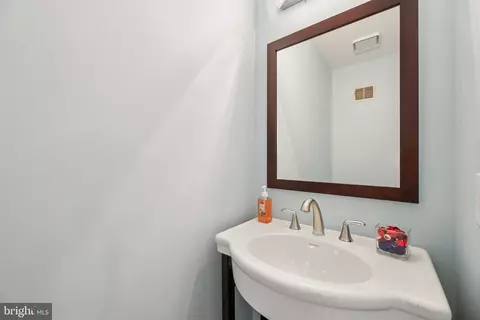 Bath - 11718 Basswood Dr, Laurel, MD 20708 photo 1 of 3
