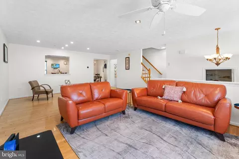 16418 Elysian Ln, Bowie, MD 20716 photo 3
