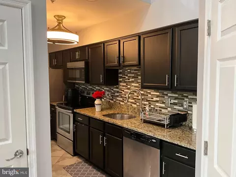 3708 Excalibur Ct #304, Bowie, MD 20716