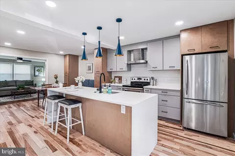 2 C Plateau Pl, Greenbelt, MD 20770