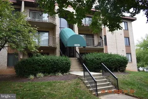6926 Hanover Pkwy #3, Greenbelt, MD 20770