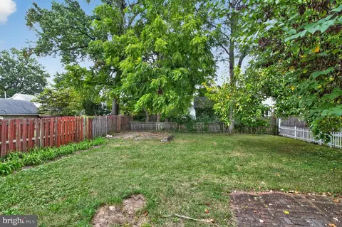 Exterior - 413 Montgomery St, Laurel, MD 20707 photo 4 of 4