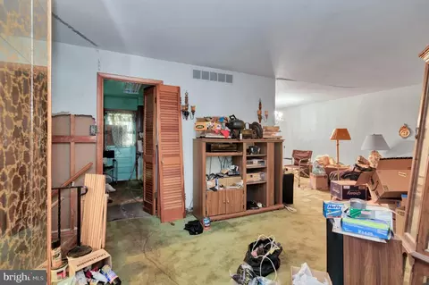 Entry Way - 8802 Cipriano Ct, Lanham, MD 20706 photo 1 of 4