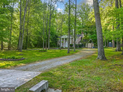 13314 Forest Dr, Bowie, MD 20715 photo 9
