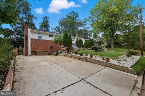 5117 Hollywood Rd, College Park, MD 20740