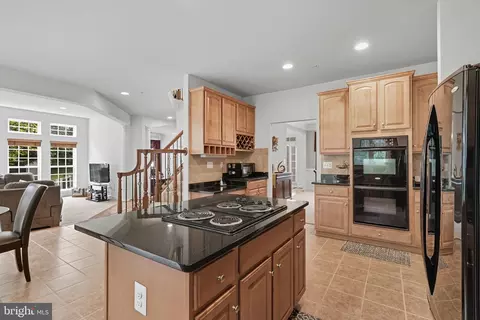 2605 Somerton Ct, Bowie, MD 20721 photo 14