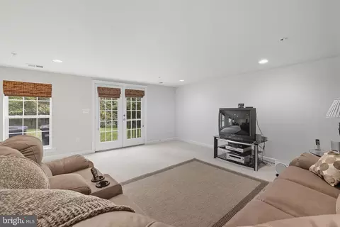 2605 Somerton Ct, Bowie, MD 20721 photo 35