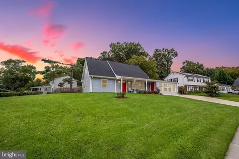 Exterior - 12506 Rockledge Dr, Bowie, MD 20715 photo 2 of 7