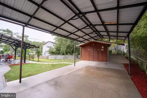 Exterior - 12506 Rockledge Dr, Bowie, MD 20715 photo 6 of 7