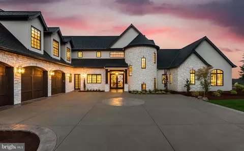 2801 Westbrook Ln, Bowie, MD 20721