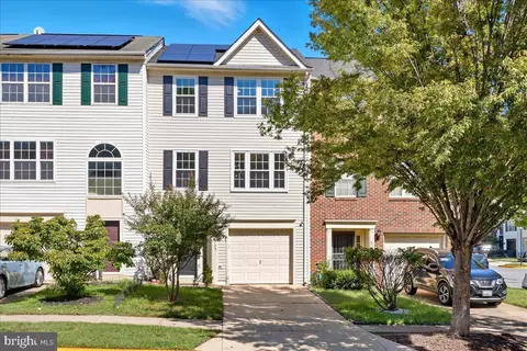 4703 Snowflower Blvd, Oxon Hill, MD 20745