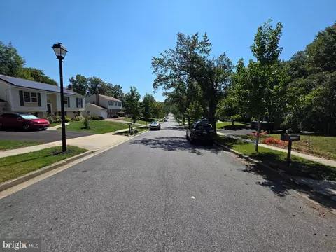 13100 Golden Oak Dr, Laurel, MD 20708 photo 16