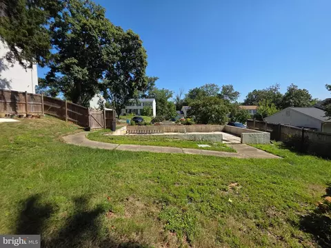 13100 Golden Oak Dr, Laurel, MD 20708 photo 12