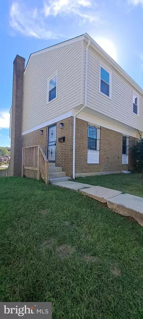 2240 Anvil Ln, Temple Hills, MD 20748